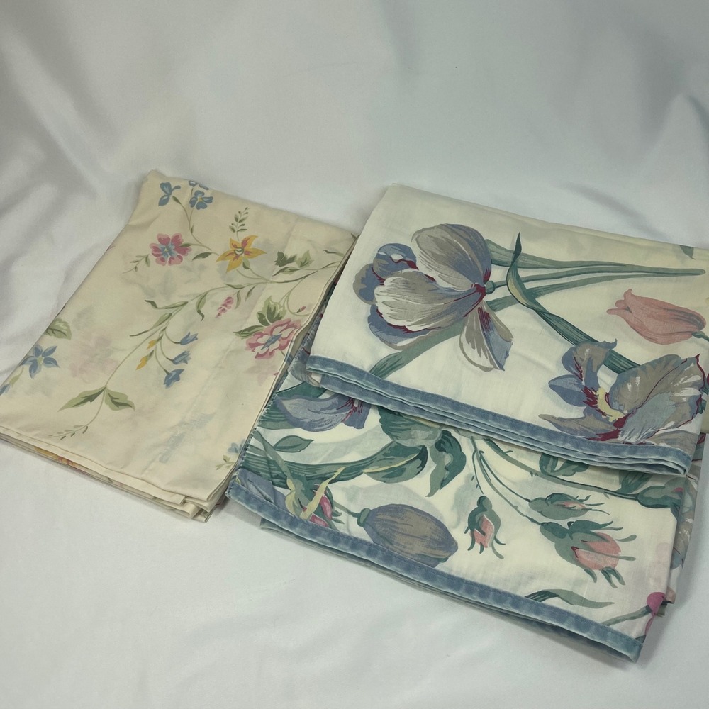 Vintage Cottagecore Floral Pillowcases 3 Piece Set Standard Pink Blue Cream